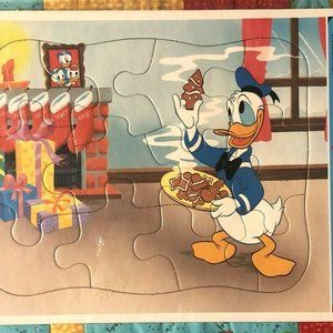 Vintage Donald Duck Christmas Frame Tray Puzzle